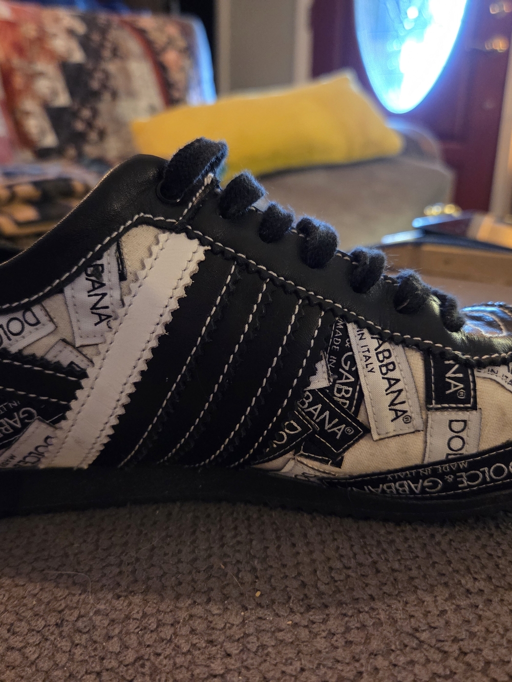 Dolce Gabbana Cream and Black Logo Sneakers Low Profile Bowling Silhouette READ - Picture 5 of 11